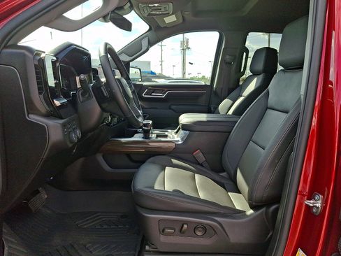 Used 2024 Chevrolet Silverado 1500 RST w/ Convenience Package II AWD/4WD image 13