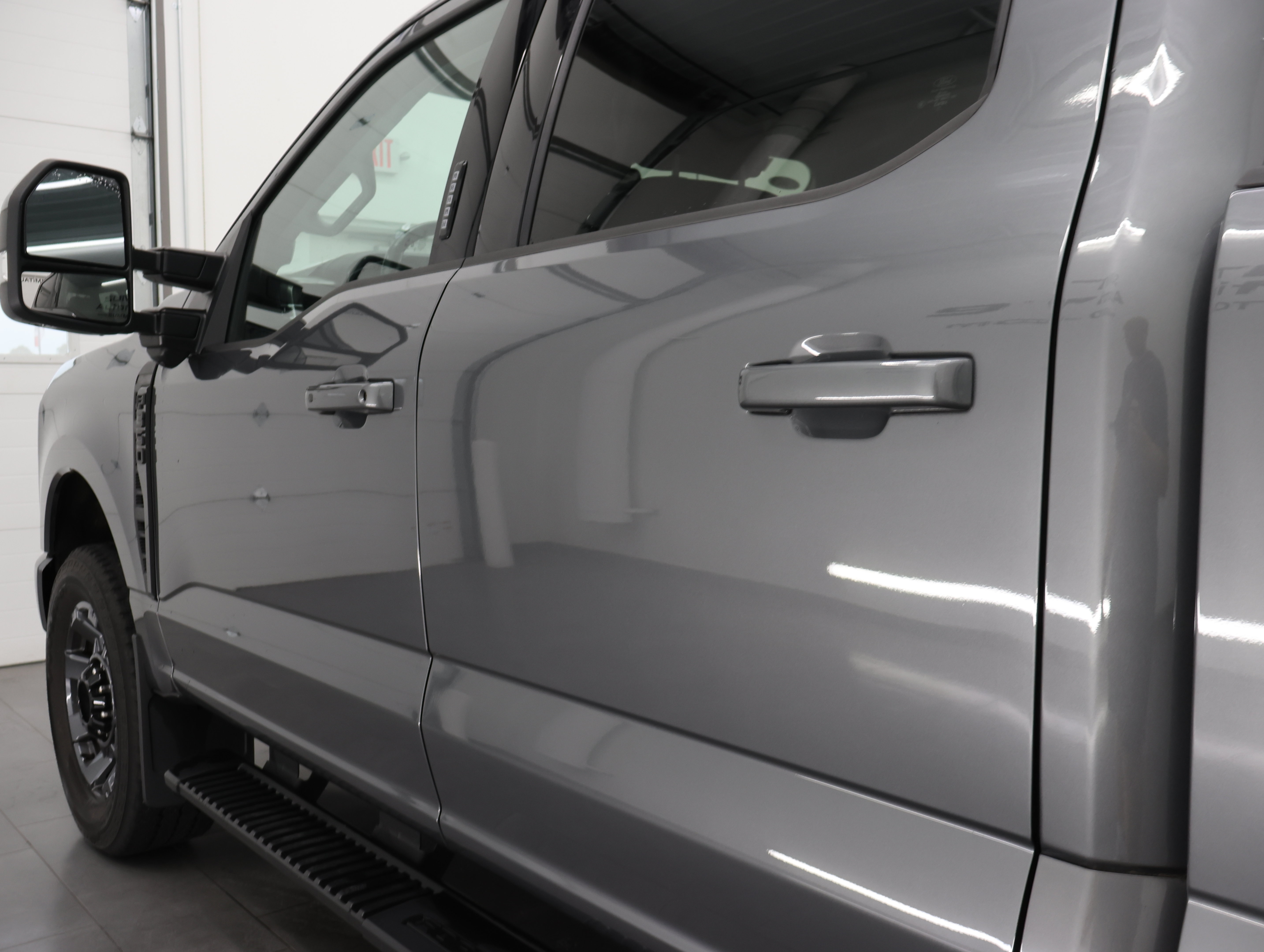 Used 2023 Ford F350 Lariat w/ Sport Appearance Package AWD/4WD image 37