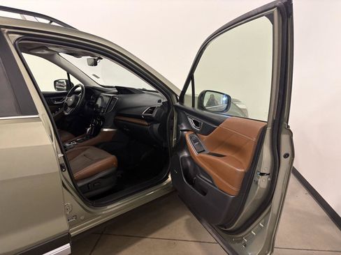 Used 2021 Subaru Forester Touring AWD/4WD image 34