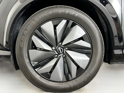 Used 2024 Nissan Ariya AWD image 11