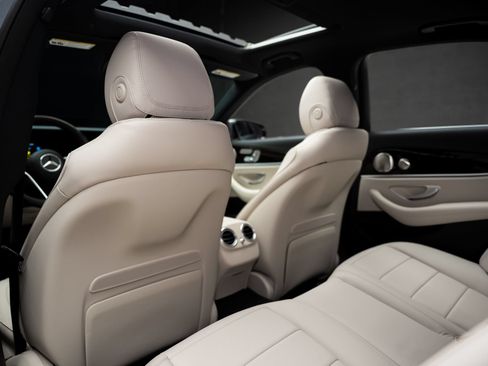 Used 2023 Mercedes-Benz E 350 Sedan image 70