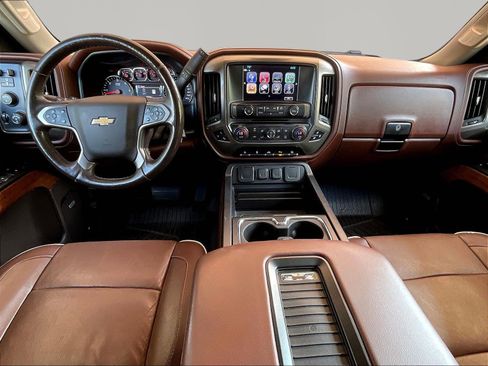 Used 2018 Chevrolet Silverado 2500 High Country AWD/4WD image 8