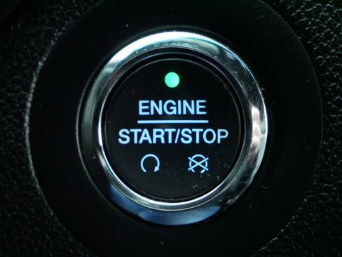 Used 2016 Ford Explorer XLT w/ Equipment Group 202A AWD/4WD image 34