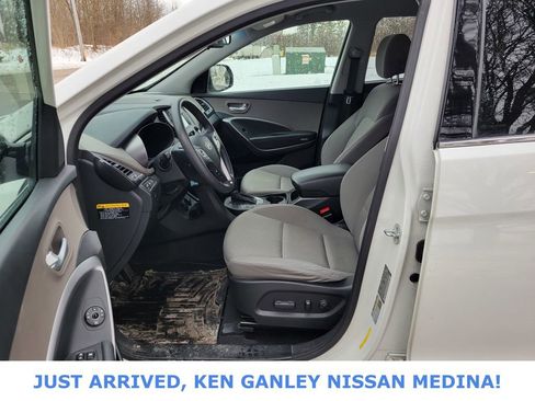 Used 2016 Hyundai Santa Fe SE w/ Cargo Package image 13