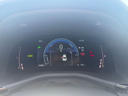 Certified 2025 Toyota Camry LE image 22