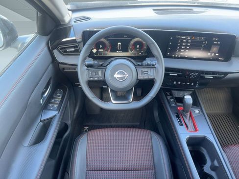 New 2026 Nissan Kicks SR image 25