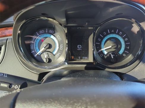 Used 2013 Buick LaCrosse Touring image 11