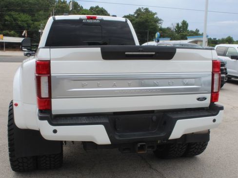 Used 2022 Ford F350 Platinum AWD/4WD image 9