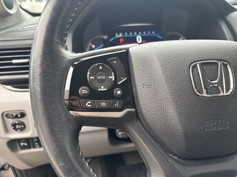 Used 2021 Honda Pilot Touring image 19
