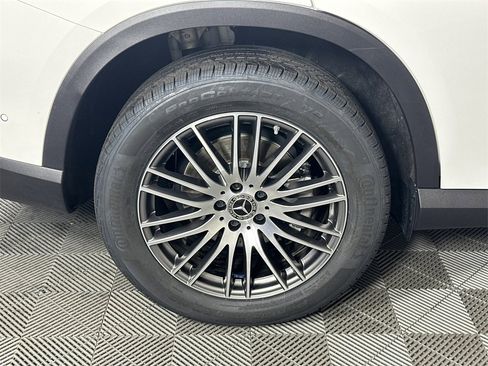 Certified 2026 Mercedes-Benz GLC 300 4MATIC image 19