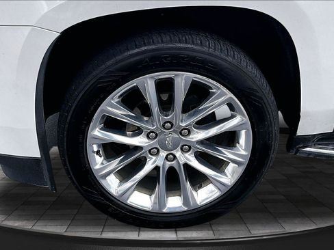 Used 2020 Cadillac Escalade Luxury RWD image 35
