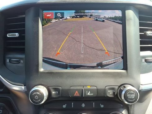 Used 2023 RAM 1500 Big Horn AWD/4WD image 23