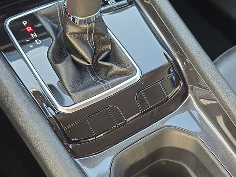 Used 2022 Jeep Compass Latitude image 27