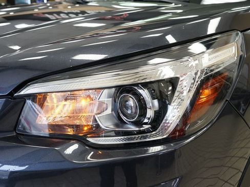 Used 2019 Subaru Forester Premium image 22