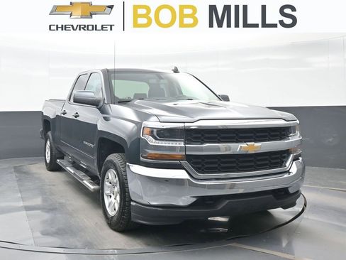Used 2018 Chevrolet Silverado 1500 LT image 1