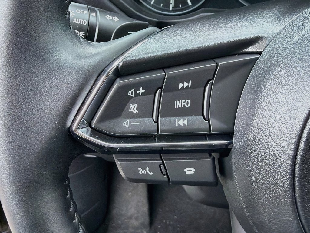 Used 2025 MAZDA CX-5 AWD 2.5 S w/ Premium Plus Pkg image 12