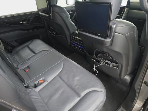 Used 2023 Lexus LX 600 4WD w/ Accessory Package (Z1) image 16