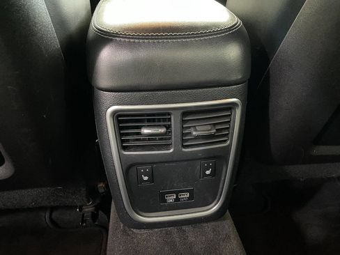 Used 2015 Dodge Charger R/T w/ Plus Group image 21