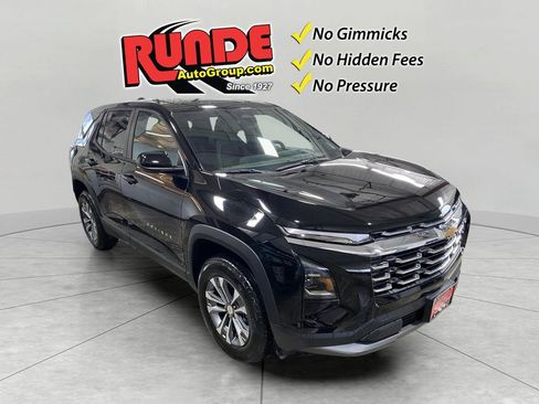 New 2026 Chevrolet Equinox LT w/ Convenience Package II image 3