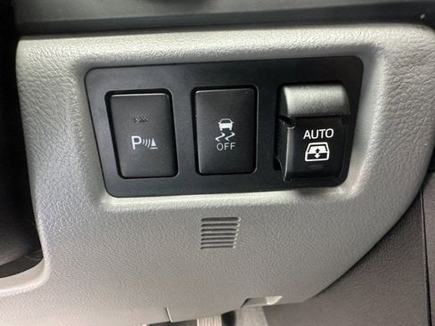 Used 2020 Toyota Sequoia Platinum RWD image 28