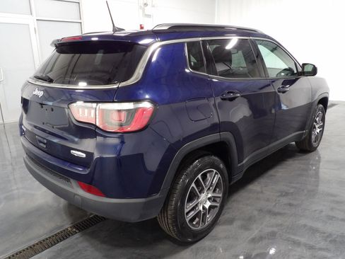 Used 2019 Jeep Compass Latitude w/ Cold Weather Group image 4