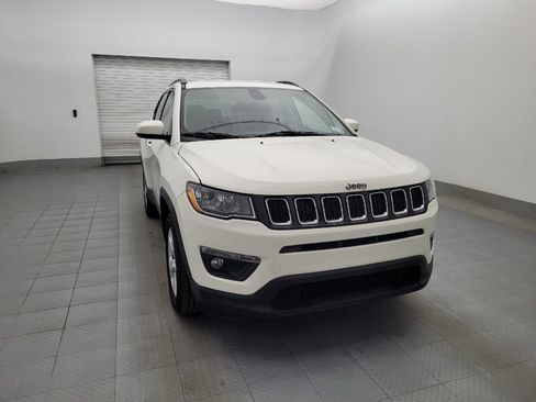 Used 2021 Jeep Compass Latitude image 14