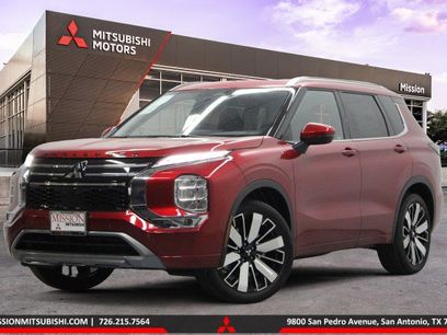 New 2025 Mitsubishi Outlander SEL