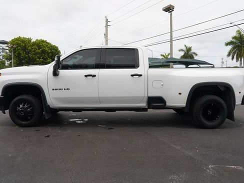 Used 2020 Chevrolet Silverado 3500 LTZ w/ LTZ Plus Package AWD/4WD image 4