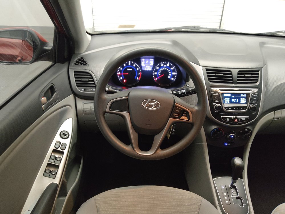 Used 2017 Hyundai Accent SE FWD image 22