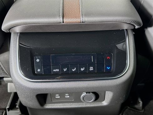 New 2026 Nissan Armada SL image 25