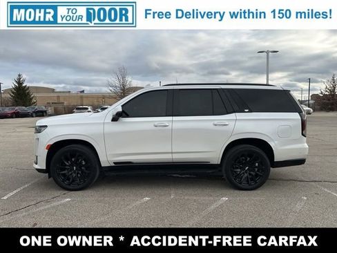 Used 2024 Cadillac Escalade Sport w/ LPO, ONYX Package image 8