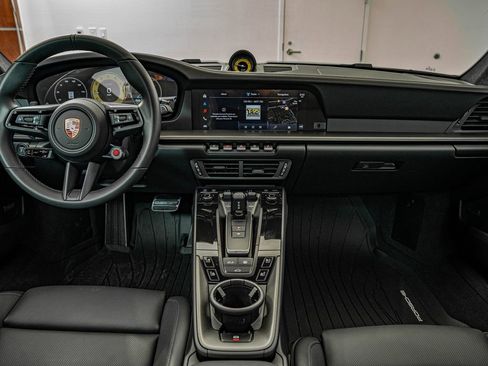 Certified 2026 Porsche 911 Carrera GTS image 6