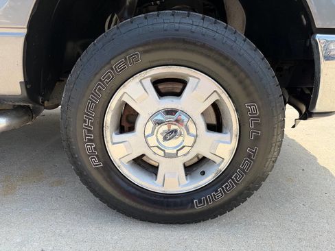 Used 2014 Ford F150 XLT w/ Off-Road Package AWD/4WD image 22
