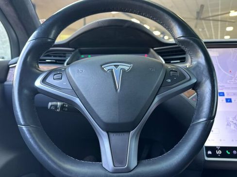 Used 2020 Tesla Model X Long Range AWD/4WD image 27