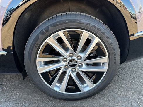 New 2026 Cadillac Vistiq Luxury image 4