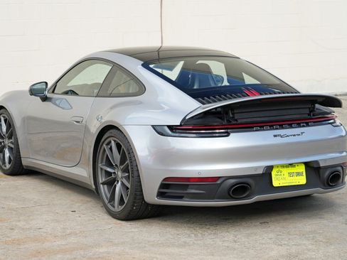 Used 2024 Porsche 911 Carrera T RWD image 50