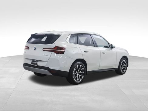 New 2026 BMW X3 xDrive30 w/ Premium Package image 5