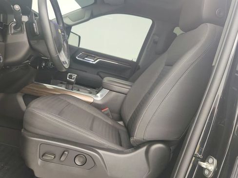 Used 2024 Chevrolet Silverado 1500 LT RWD image 26