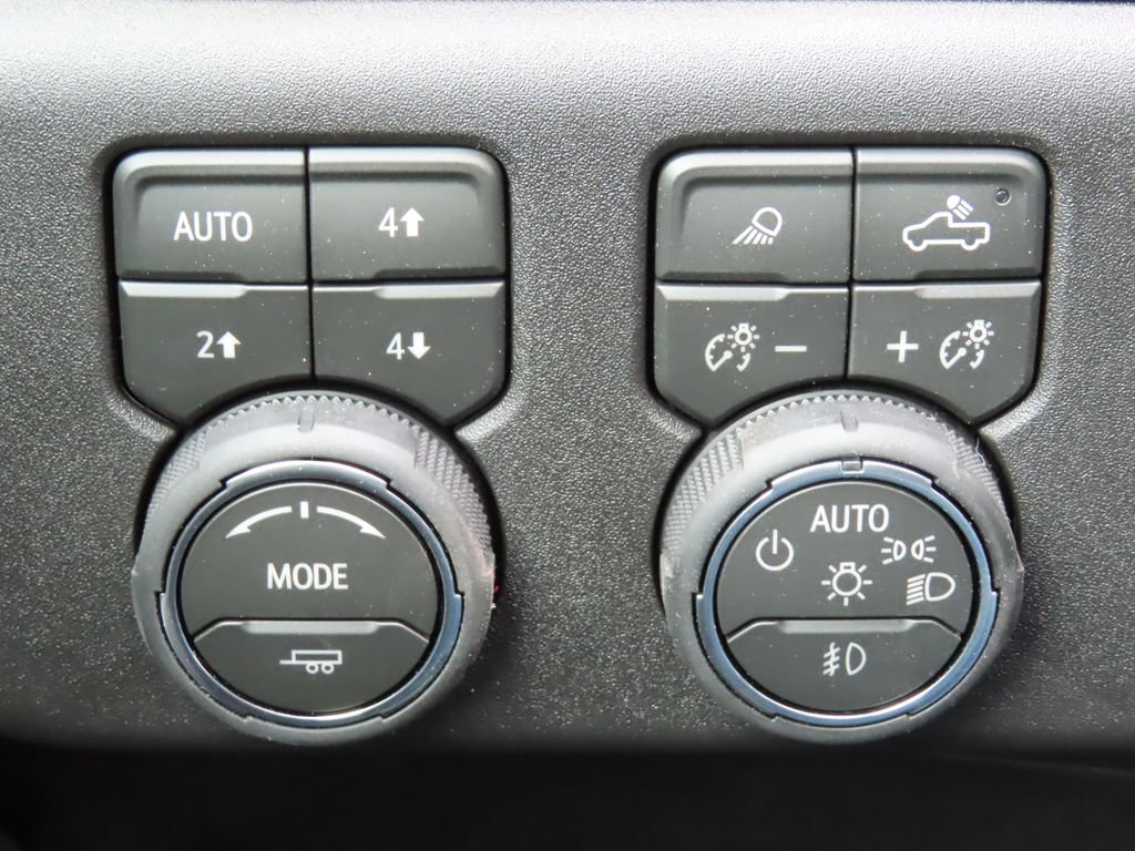 New 2026 Chevrolet Silverado 1500 RST AWD/4WD image 18