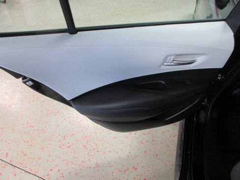 Used 2020 Toyota Corolla SE FWD image 27