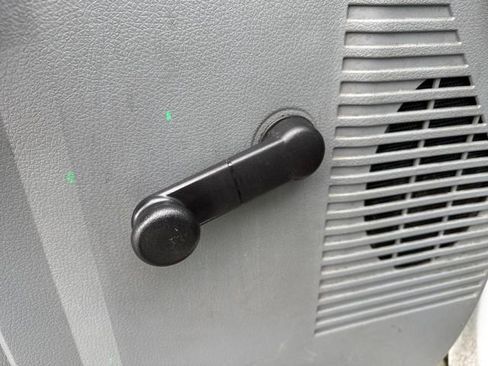 Used 2012 Ford F250 XL w/ Skid Plate Pkg image 23