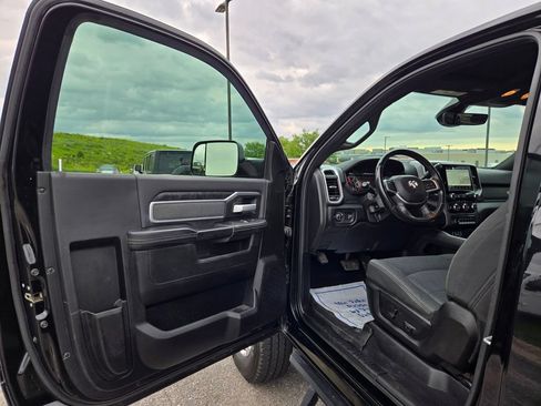 Used 2022 RAM 3500 Big Horn w/ Level C Equiment Group AWD/4WD image 14