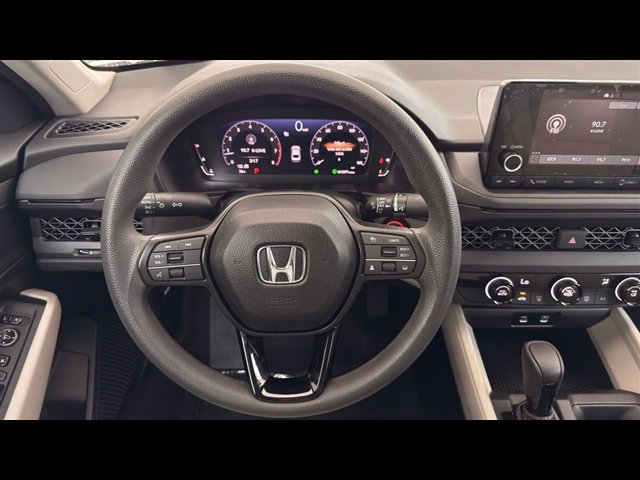 Certified 2025 Honda Accord SE image 21