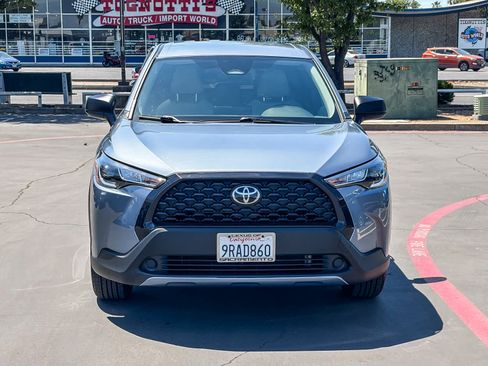 Used 2024 Toyota Corolla Cross L FWD image 6