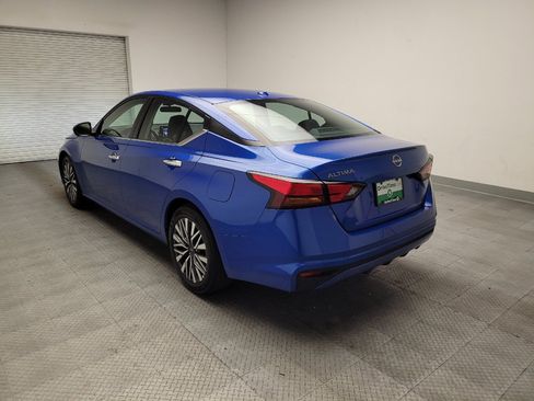 Used 2025 Nissan Altima 2.5 SV FWD image 5