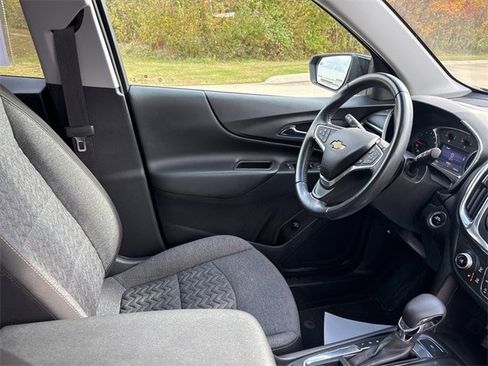 Used 2022 Chevrolet Equinox LT image 31