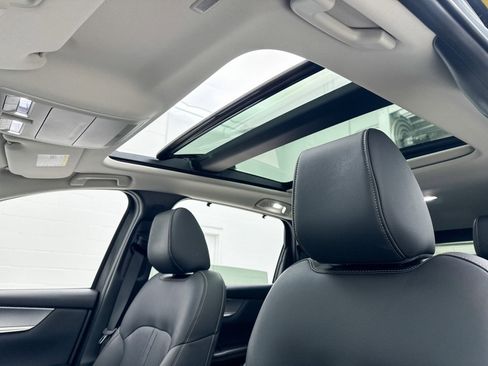 Certified 2025 MAZDA CX-90 Plug-In Hybrid w/Premium Sport image 4