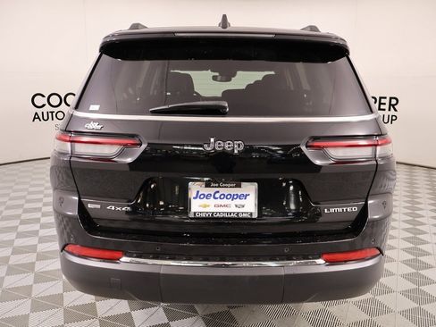 Used 2021 Jeep Grand Cherokee L Limited image 23