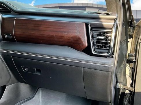 Certified 2024 GMC Sierra 3500 Denali Ultimate image 16