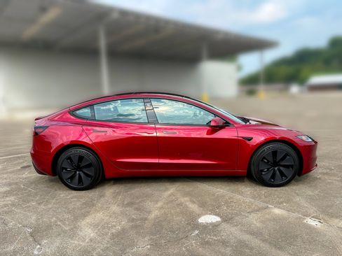 Used 2025 Tesla Model 3 RWD image 14